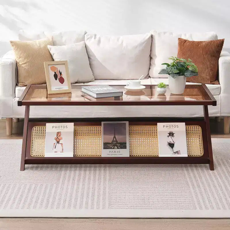 Tavolino da Caffè in Rattan Intrecciato a Z con Piano in Vetro Temperato – 120 cm Stile Boho Moderno e Contenitivo